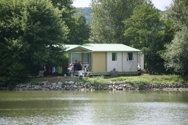 Exterior & Views 2, Camping Le Plan d'Eau Saint Charles, Tarn