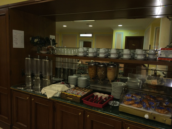 Food & Drinks 5, Hotel Principe Di Piemonte, Roma