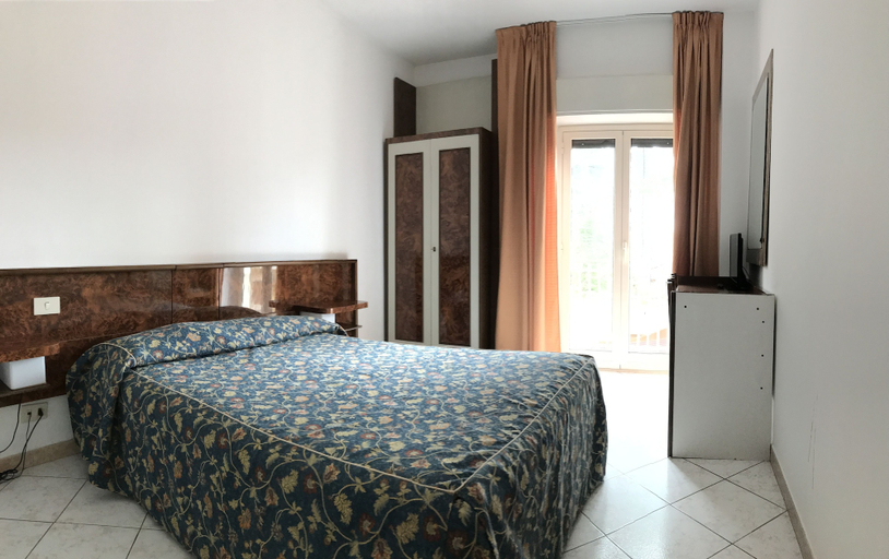 Bedroom 2, Hotel Tasso, Cosenza