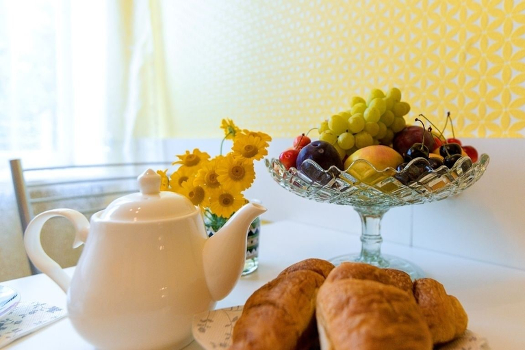 Food & Drinks, French Breakfast Apartment, Sankt-Peterburg gorsovet