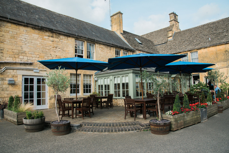 Exterior & Views 2, Noel Arms Hotel, Gloucestershire