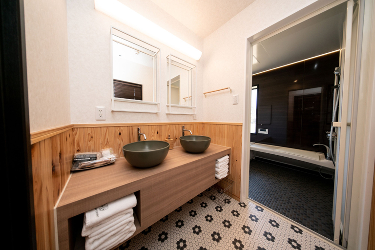 Bathroom 3, Glamp Element - Campground, Maibara