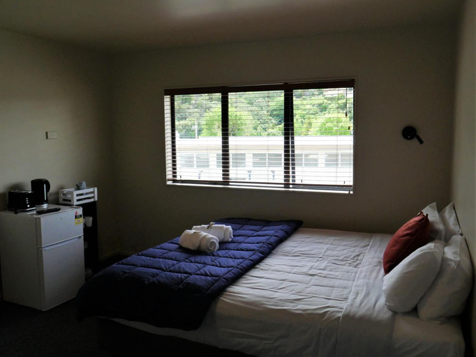 Bedroom 3, Kaiteri Lodge, Tasman