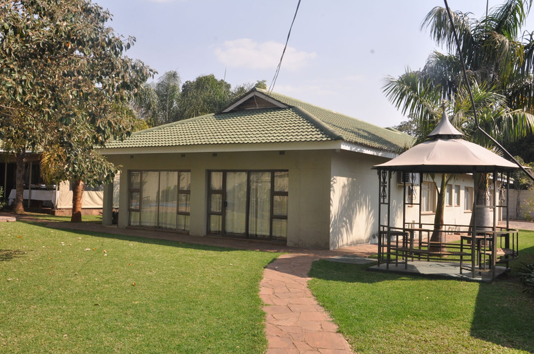 Exterior & Views 2, Coghlan Villa Guest House, Harare