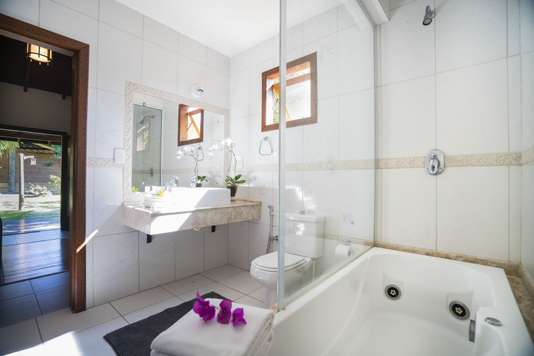 Bathroom 3, Pousada Mevlana Garden, Imbituba