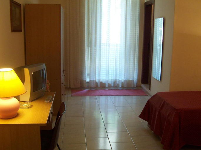 Bedroom 4, Hotel Pensione Romeo, Bari