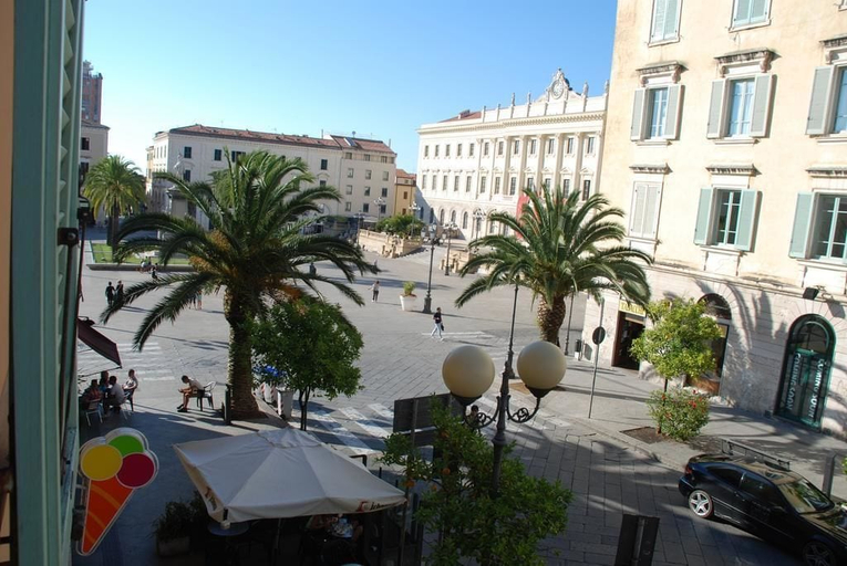 Others, B&B Via Roma 9, Sassari