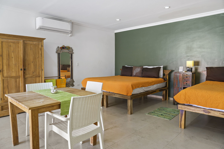 Bedroom 4, Arubas Bakval Suites