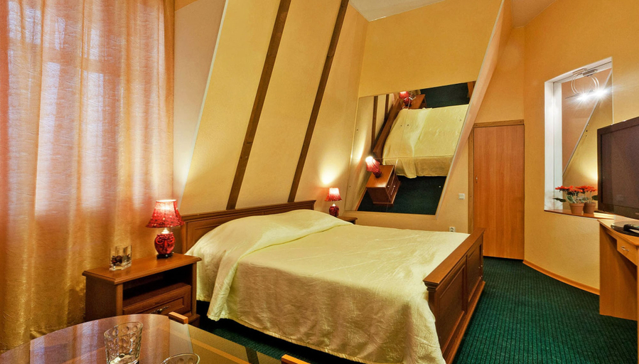 Bedroom 3, K-Vizit Hotel, Sankt-Peterburg gorsovet