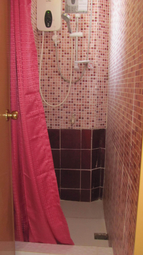 Bathroom 4, Villa 301 B&B, Baclayon