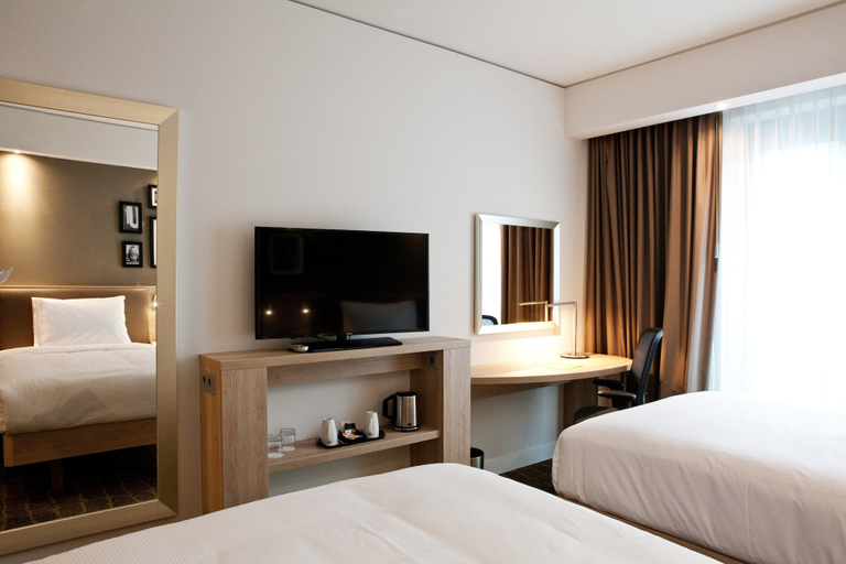 Bedroom 3, Hampton by Hilton Dortmund Phoenix See, Dortmund