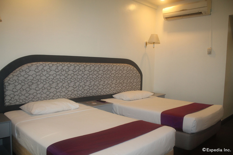Bedroom 4, V Hotel, Manila City