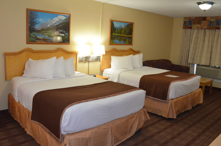 Bedroom 3, Econo Lodge Inn & Suites, Division No. 1