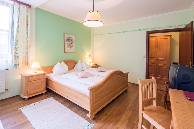 Bedroom 2, Hotel Restaurant Kollar Göbl, Deutschlandsberg