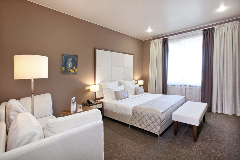Bedroom 1, L'Hotel, Odintsovskiy rayon