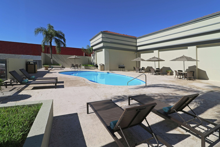 Sport & Beauty, Hampton Inn by Hilton Monterrey-Airport, Apodaca
