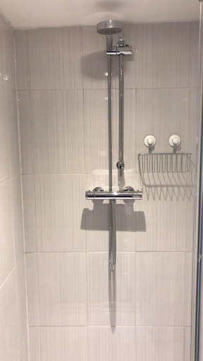 Bathroom 4, Holden House, Derbyshire