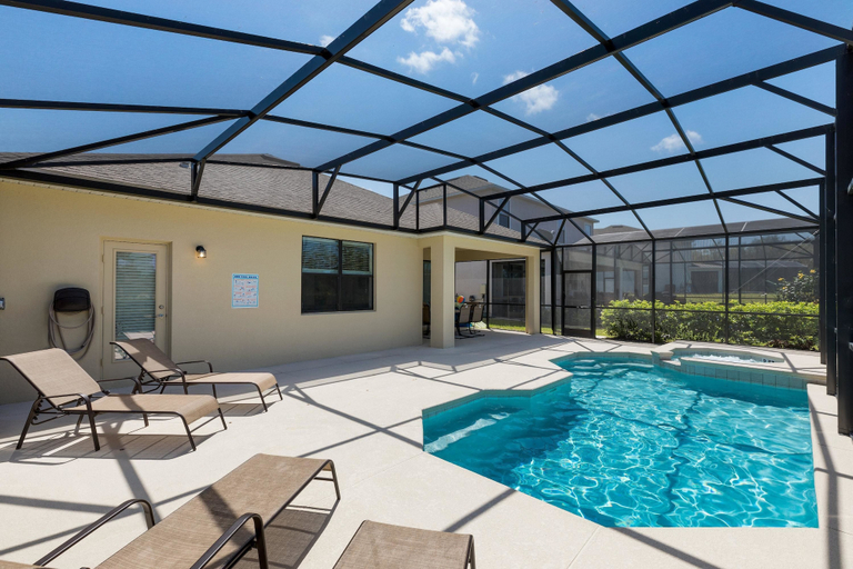 Sport & Beauty 5, Victoria Villa 4 Bedroom, Polk