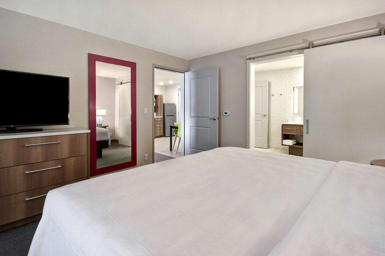 Bedroom 8