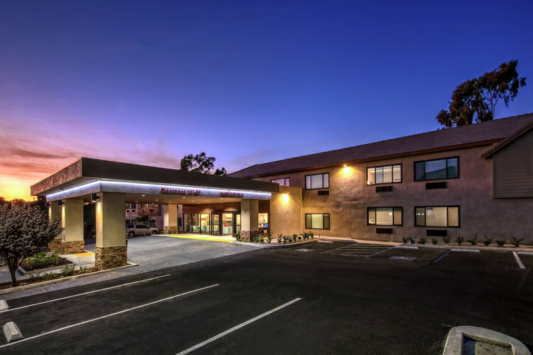 Exterior & Views 1, Hampton Inn Cardiff Beach Encinitas, CA Near Del Mar, San Diego