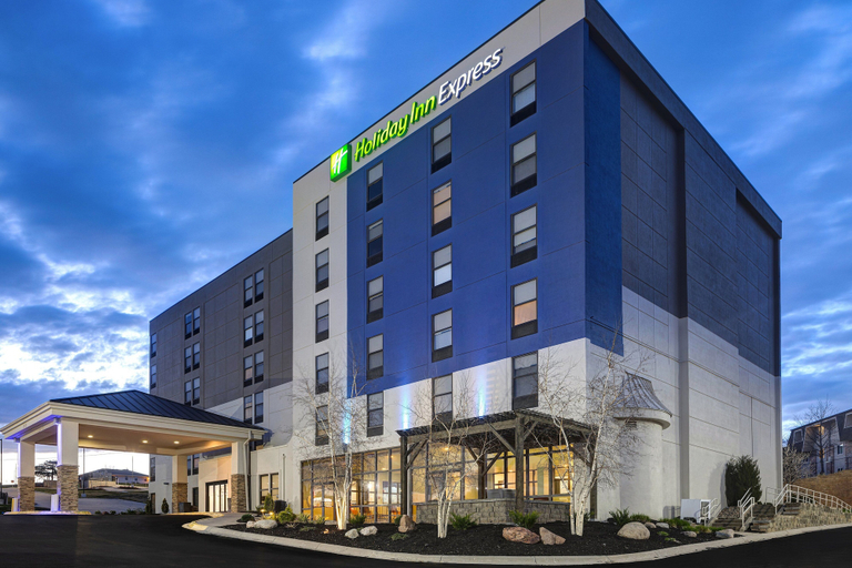 Exterior & Views 3, Holiday Inn Express & Suites CENTRAL OMAHA by IHG, Douglas
