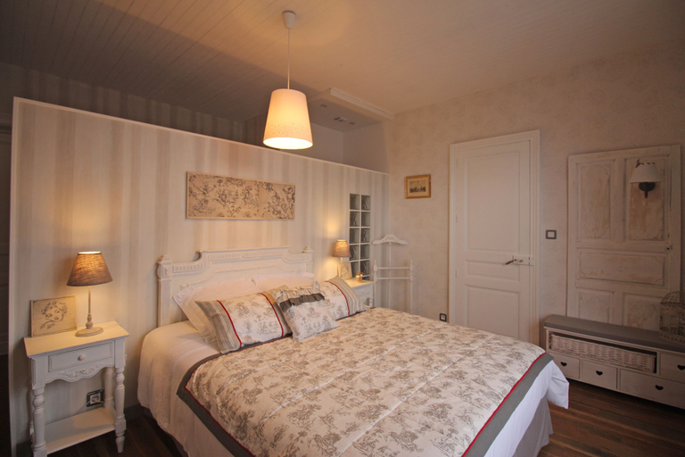Bedroom 3, Chambres d'hôtes Au fil du temps, Haute-Vienne