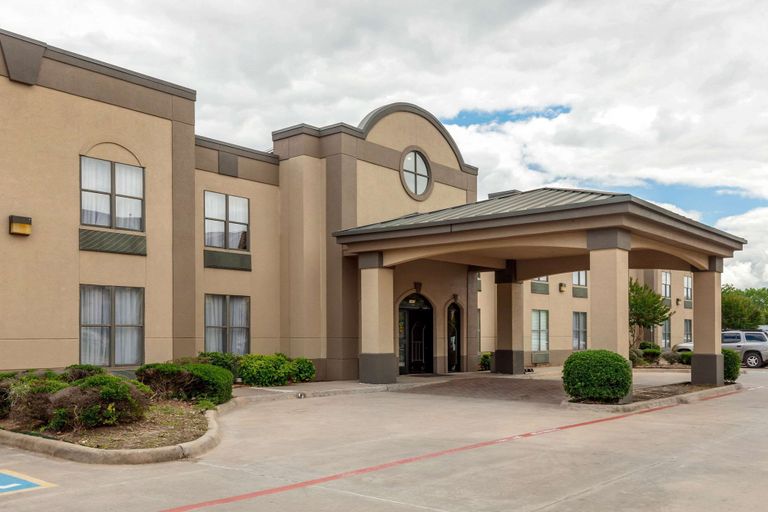 Exterior & Views 2, Quality Suites Sherman, Grayson