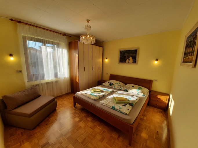 Bedroom 3, Apartment Zonir with sauna, Kobarid