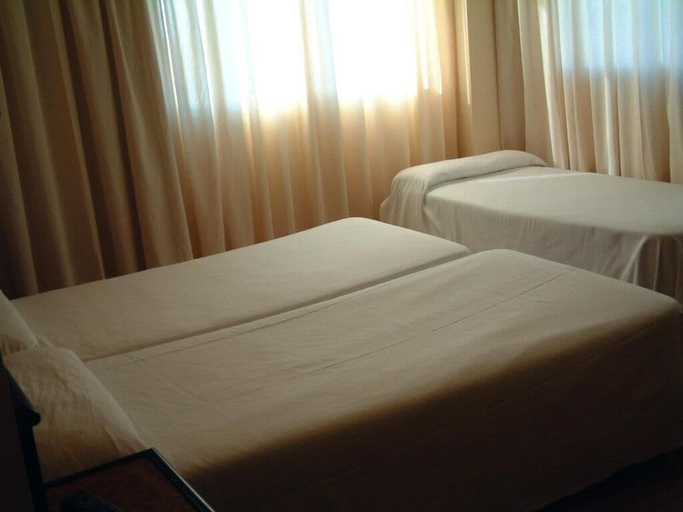 Bedroom 3, Hotel Air Penedès, Barcelona