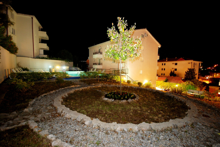 Exterior & Views, Hotel Magnolija