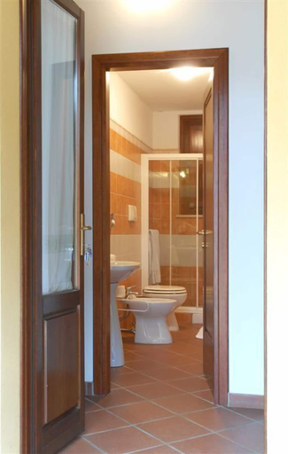 Bathroom 5, Hotel Su Nuraxi, Medio Campidano