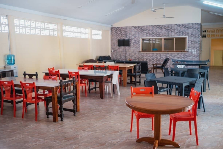 Food & Drinks, Karl's Getaway Hotel and Tours, Vaimauga West