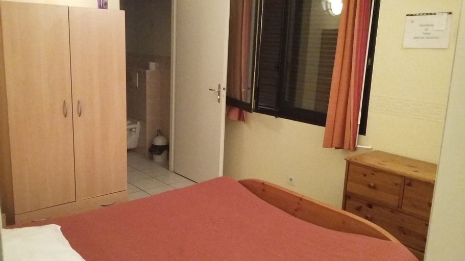 Bedroom 4, Auberge de l'Europe, Isère