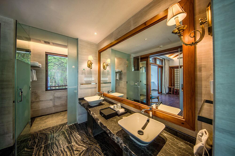 Bathroom 4, Leliving Butterfly Resort Lijiang, Lijiang
