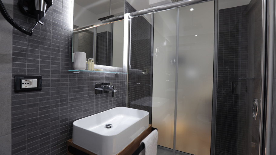 Bathroom 4, Suite Inn Rome, Rome