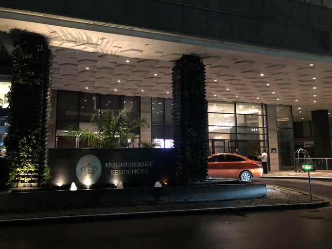 Exterior & Views 2, The Knightsbridge Residences Makati, Makati City