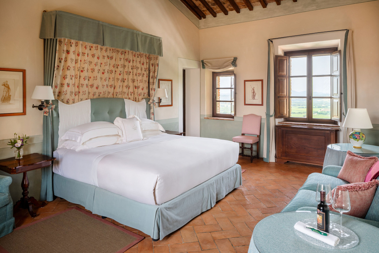 Bedroom 3, Castello Banfi - Il Borgo - Relais et Chateaux, Siena
