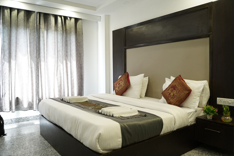 Bedroom 4, Hotel Anand Empire, Delhi