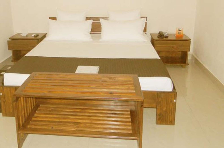 Bedroom 2, Hotel H1 Tamatave, Atsinanana