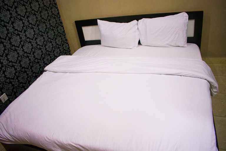 Bedroom 2, Greatwall Apartments, Ikeja