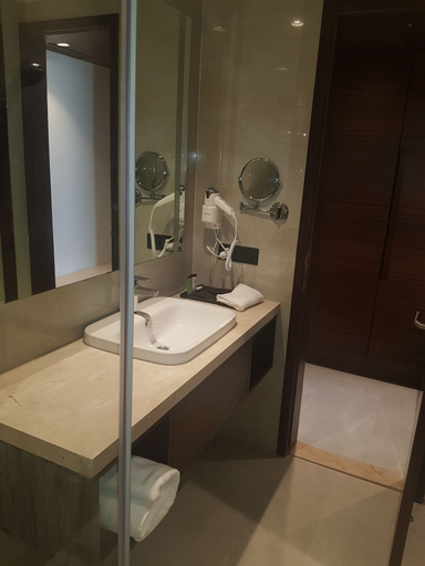 Bathroom 4, Hotel Ortus, Kota
