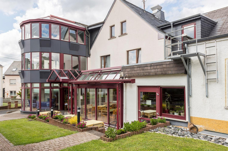 Exterior & Views 2, Landhotel Wolf-Mertes, Westerwaldkreis