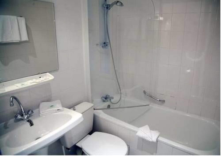 Bathroom 3, Nemours Hotel, Paris