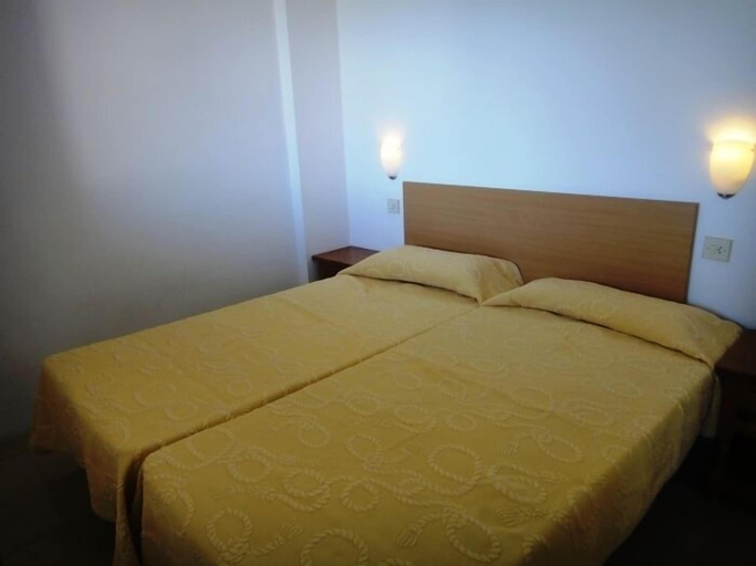 Bedroom, Apartamentos Mirasol-24, Girona