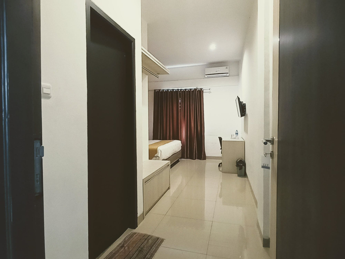 Bedroom 14