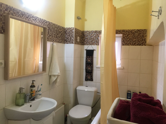 Bathroom 2, Heart of Riga Apartment, Riga