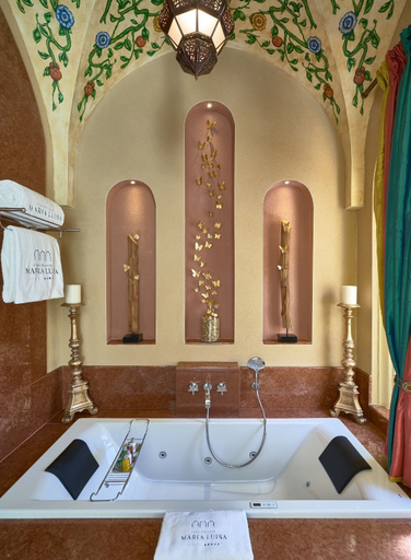 Bathroom 5, Hotel Casa Palacio María Luisa 5* GL by Kaizen Hoteles, Cádiz