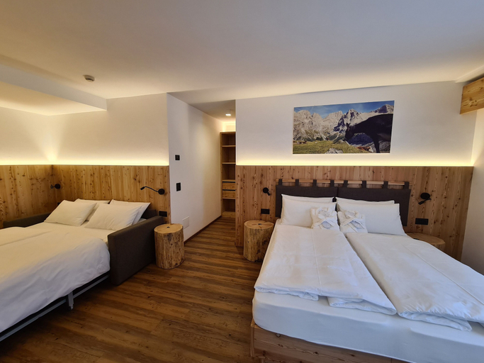 Bedroom 3, Hotel Piedibosco, Trento