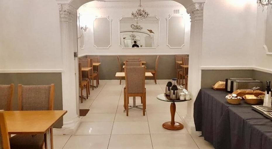 Food & Drinks 5, Enrico Hotel, London