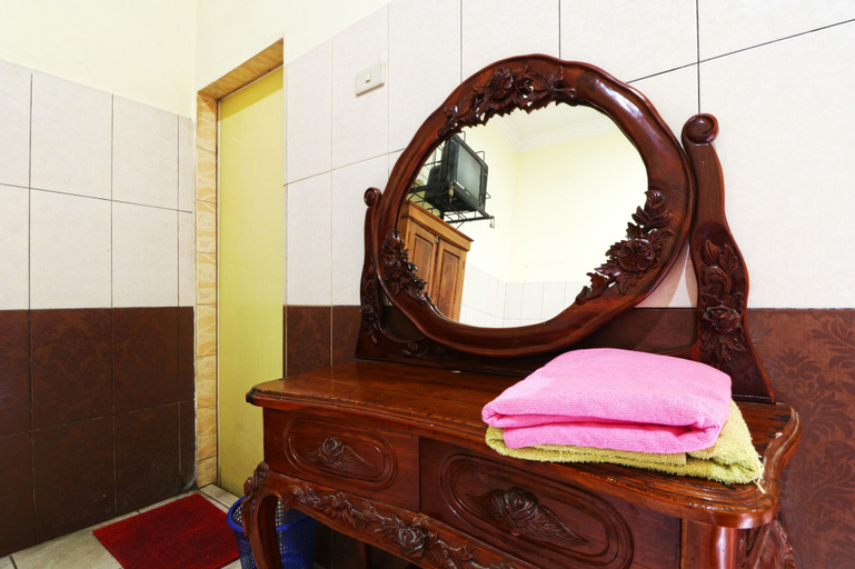 Bedroom 2, Hotel Garuda Binjai, Binjai